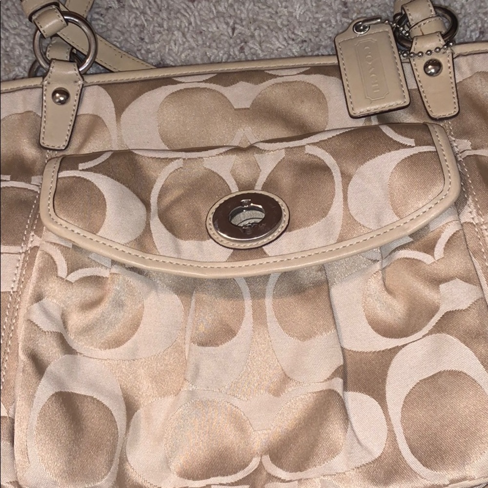 Tan purse
